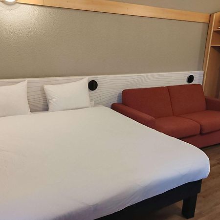 Ibis Styles Paris Poissy Hotel Екстериор снимка